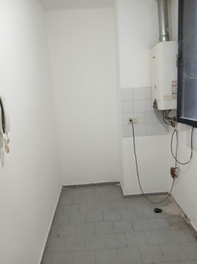 B° VILLA ADELA: ALQUILO DEPTO SENCILLO DE 3 DORMITORIOS DETRAS DEL CPC RUTA 20