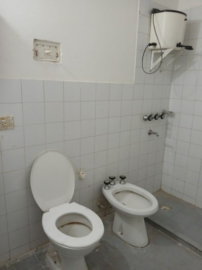 B° VILLA ADELA: ALQUILO DEPTO SENCILLO DE 3 DORMITORIOS DETRAS DEL CPC RUTA 20