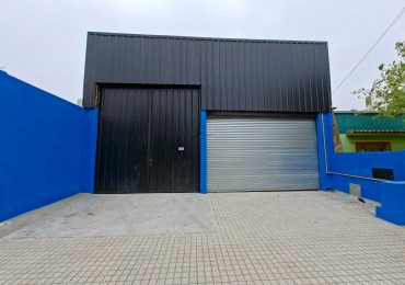 B° VILLA ADELA: ALQUILO IMPONENTE GALPON A ESTRENAR DE 420 M2 SOBRE PETTIROSSI